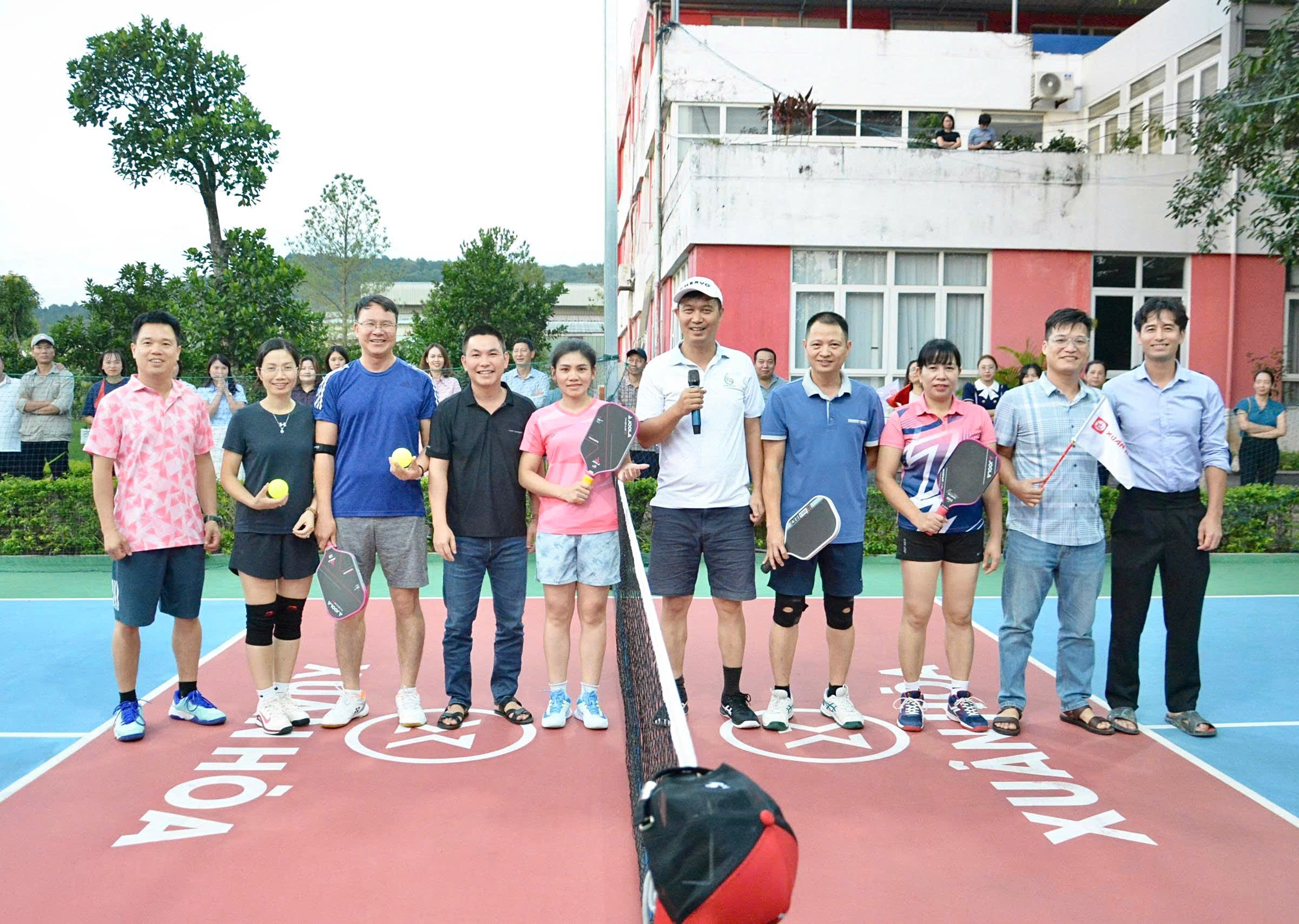 chung-ket-giai-pickleball-xuan-hoa-2025-khep-lai-mua-giai-bung-no-cam-xuc-trong-ngay-phu-nu-viet-nam-2010