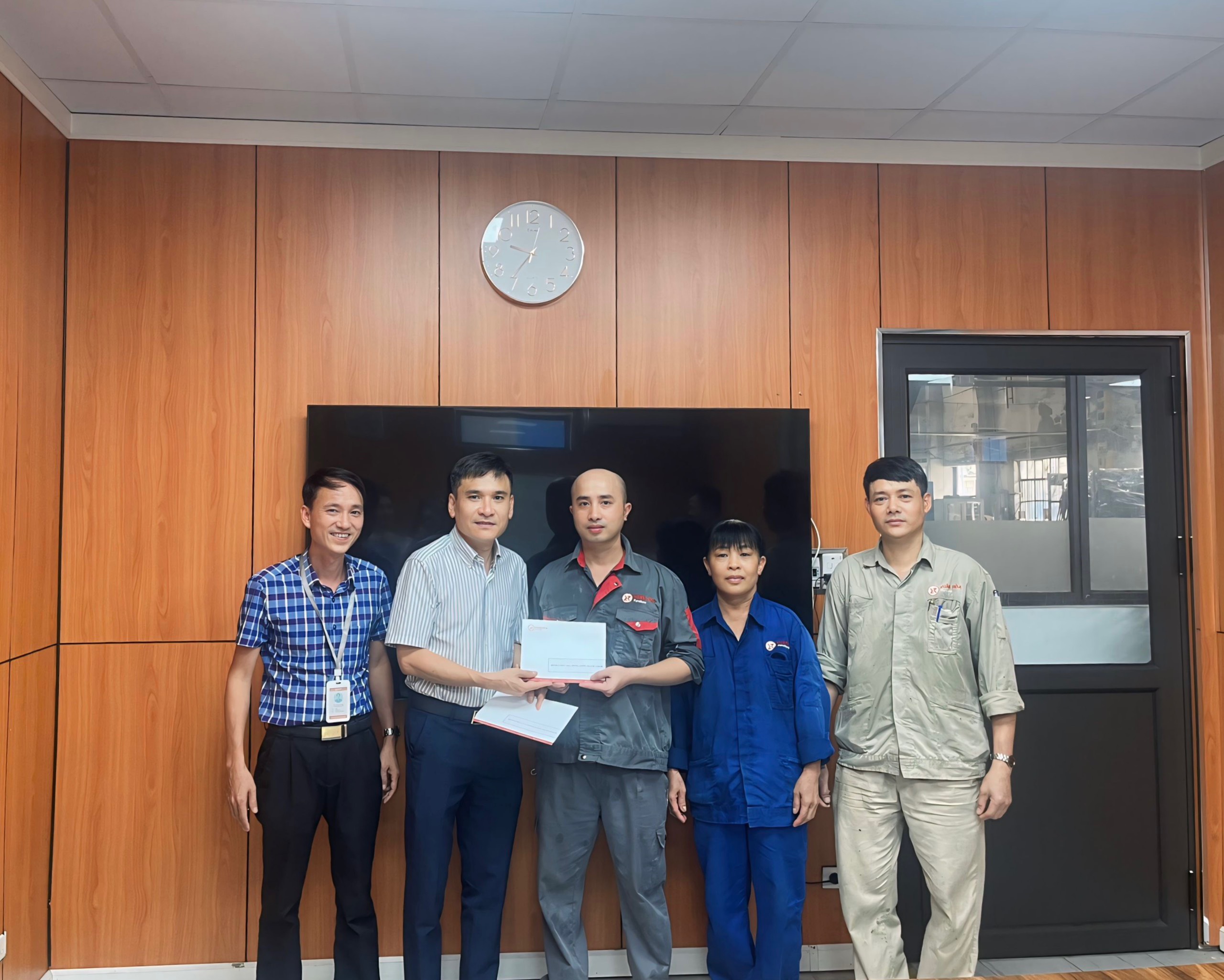 am-long-tinh-cam-xuan-hoa-tri-an-ngay-thuong-binh-liet-si-2707